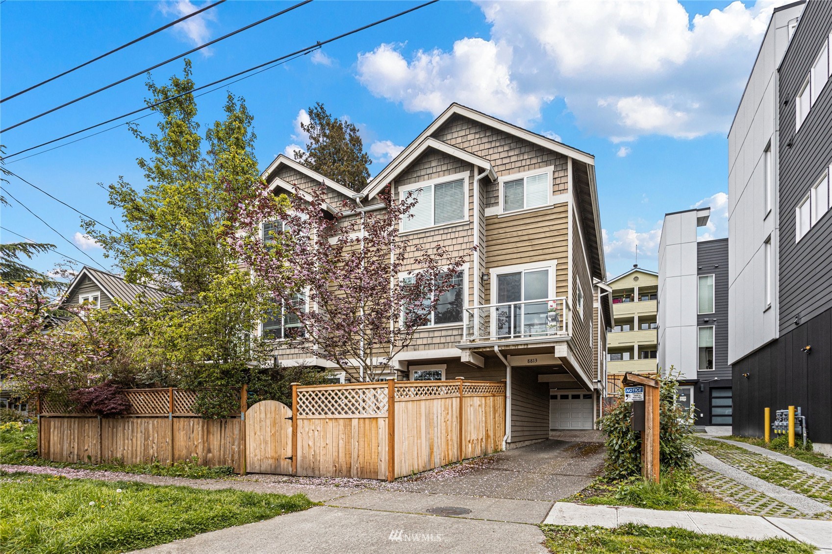8811 Midvale Avenue North, Unit A Seattle, WA 98103 - Photo 1 of 28 Gallery Image 1