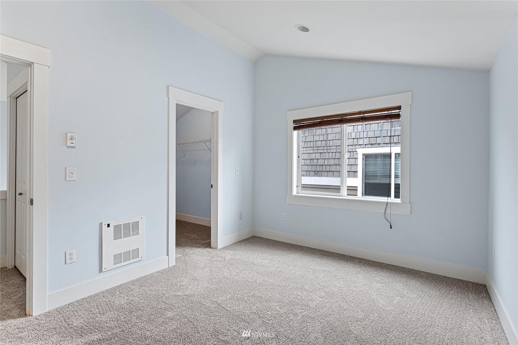 8811 Midvale Avenue North, Unit A Seattle, WA 98103 - Photo 21 of 28 Gallery Image 21