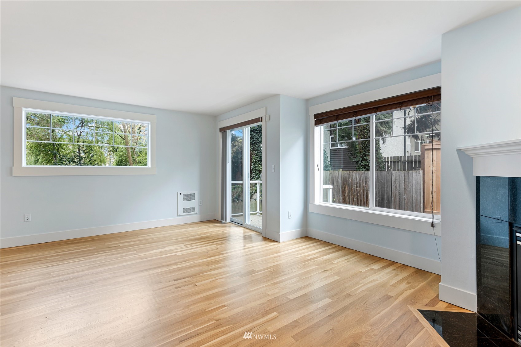 8811 Midvale Avenue North, Unit A Seattle, WA 98103 - Photo 6 of 28 Gallery Image 6