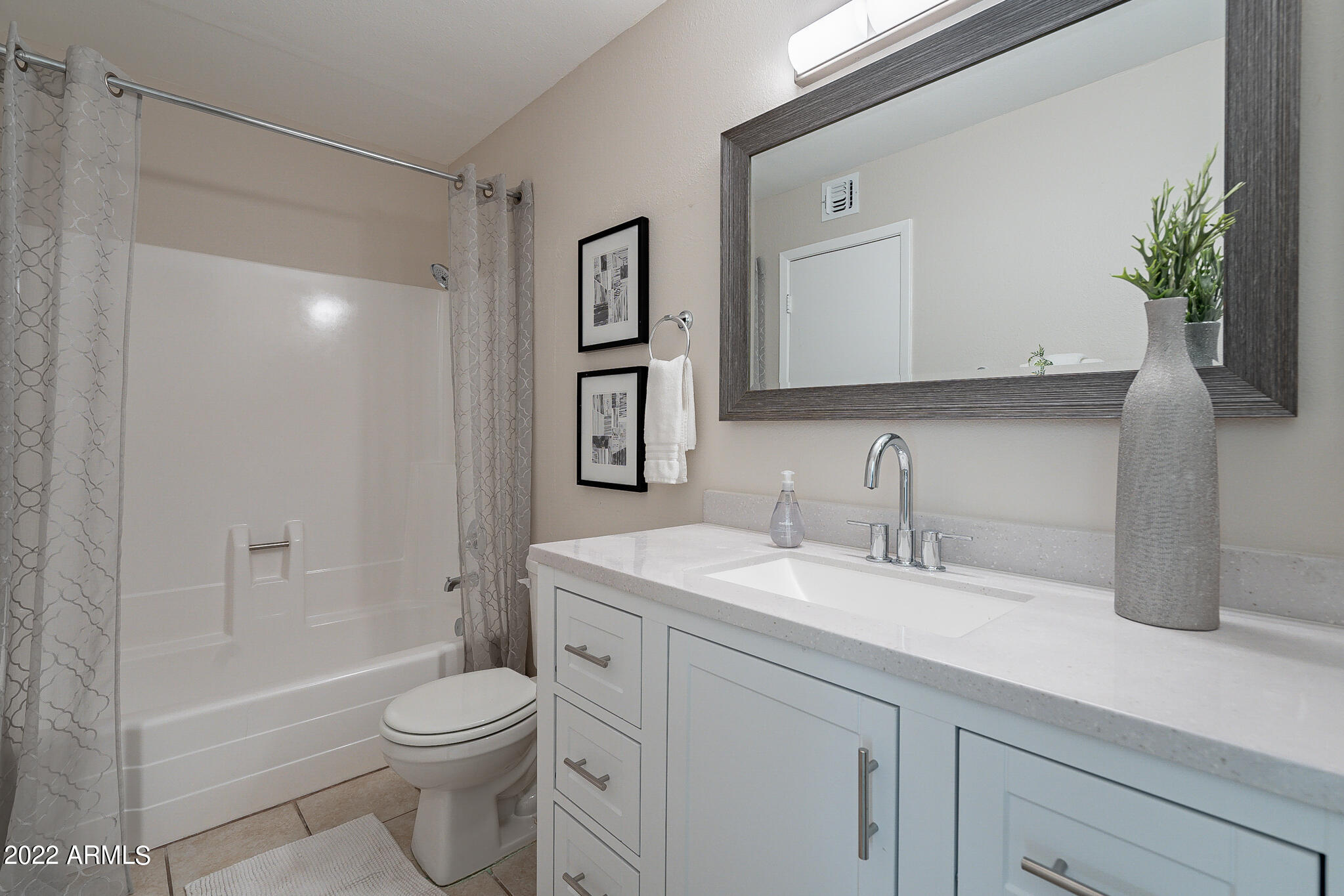 540 North May, Unit 1122 Mesa, AZ 85201 - Photo 18 of 23 May-30