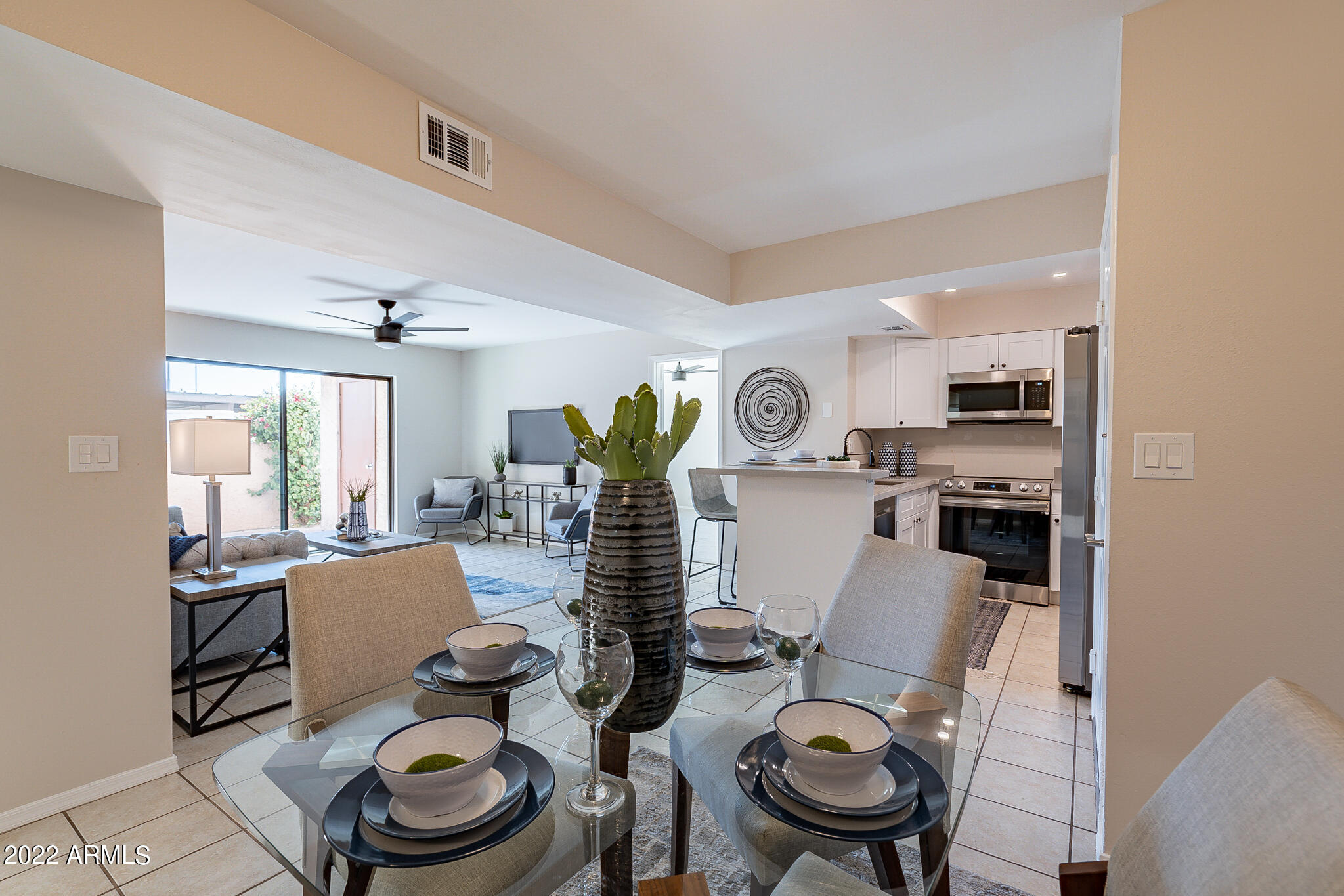 540 North May, Unit 1122 Mesa, AZ 85201 - Photo 8 of 23 May-13