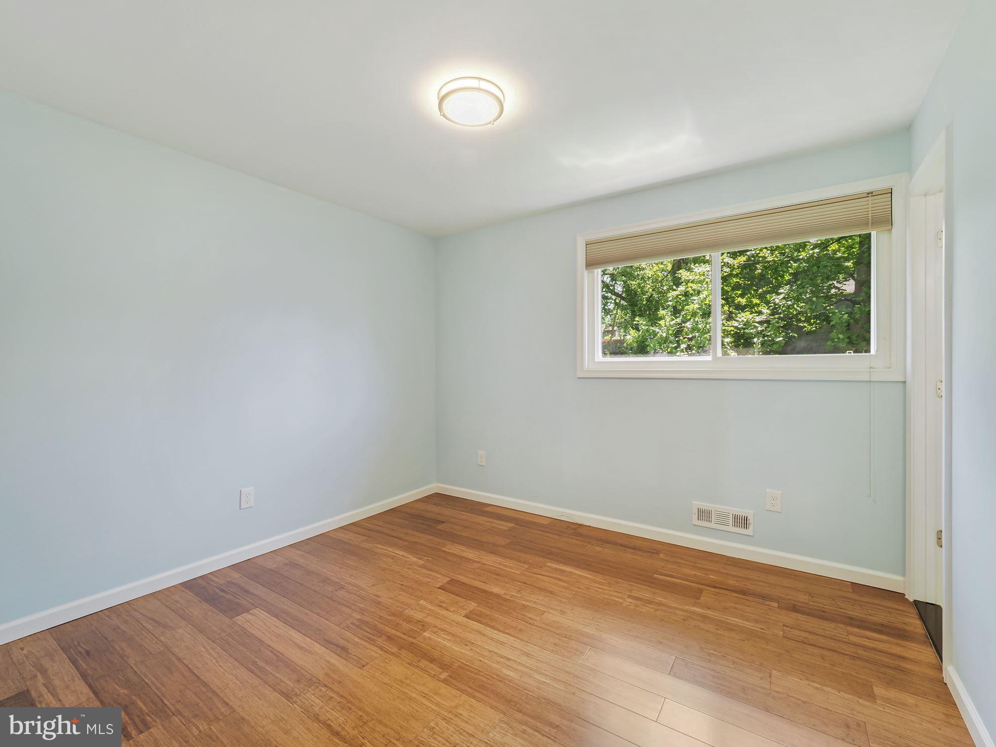 13113 Bluhill Road Silver Spring, MD 20906 - Photo 12 of 31