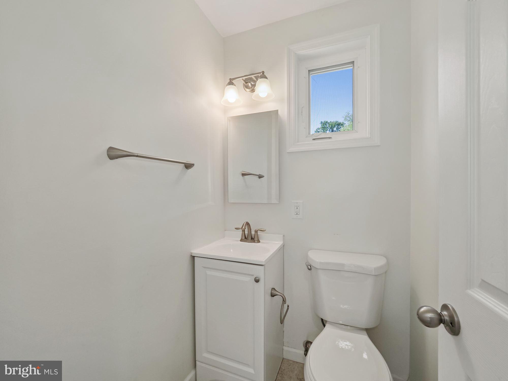 13113 Bluhill Road Silver Spring, MD 20906 - Photo 22 of 31