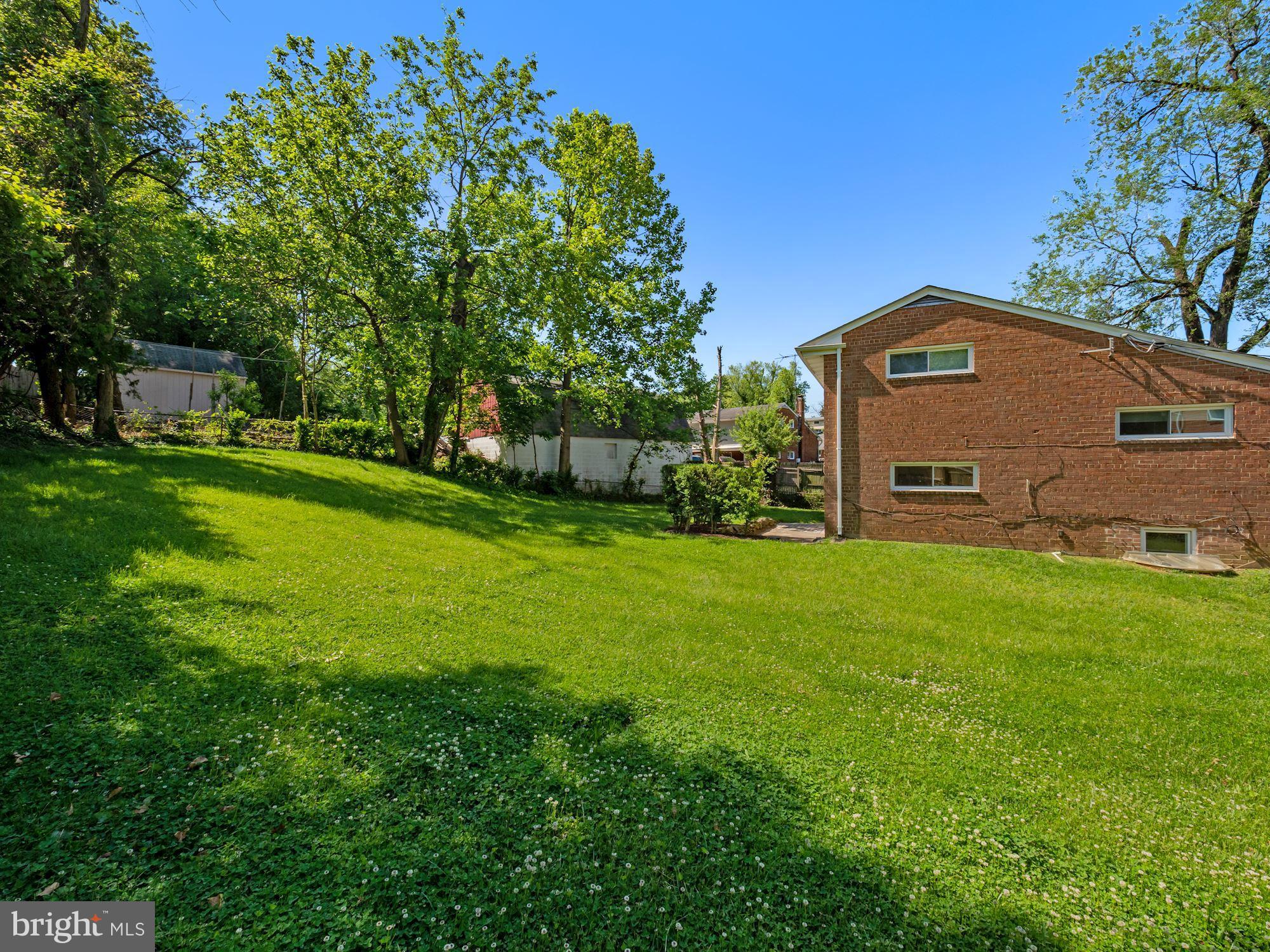 13113 Bluhill Road Silver Spring, MD 20906 - Photo 29 of 31