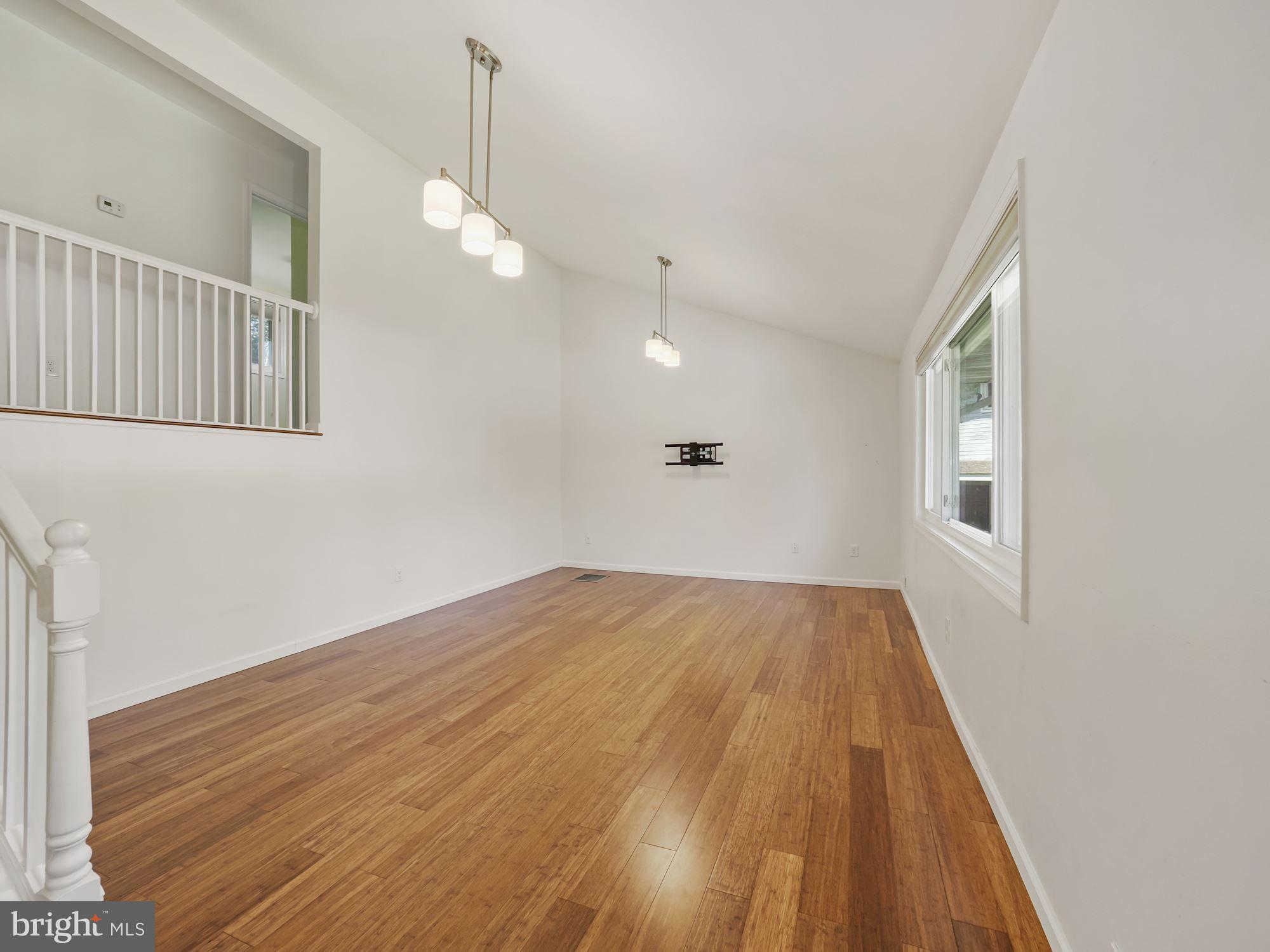 13113 Bluhill Road Silver Spring, MD 20906 - Photo 6 of 31