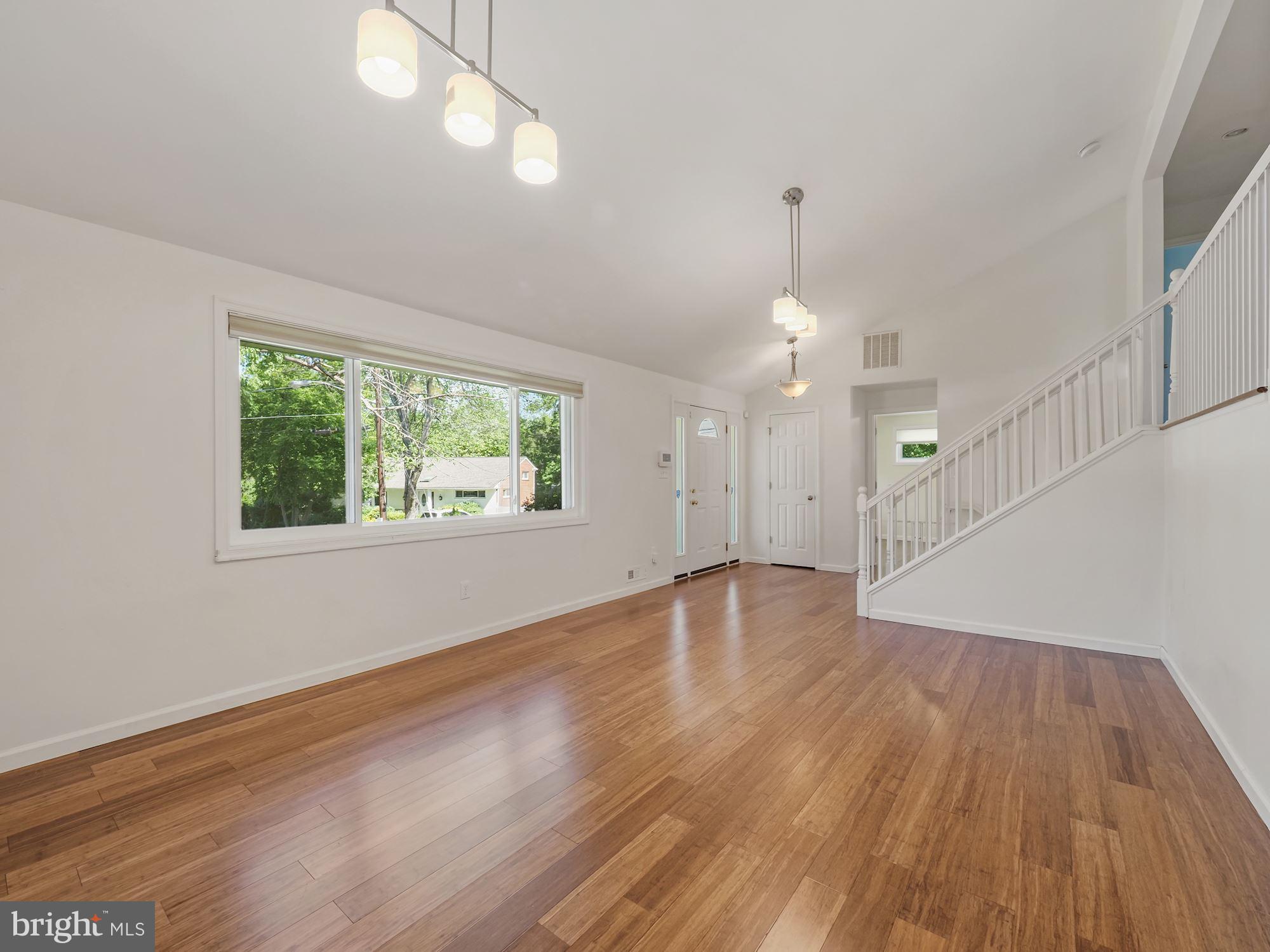 13113 Bluhill Road Silver Spring, MD 20906 - Photo 7 of 31