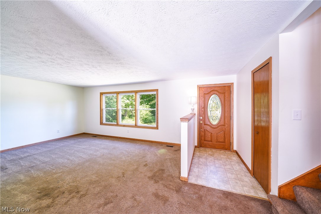 9801 Shanks Down Road Windham, OH 44288 - Photo 8 of 33 Gallery Image 8