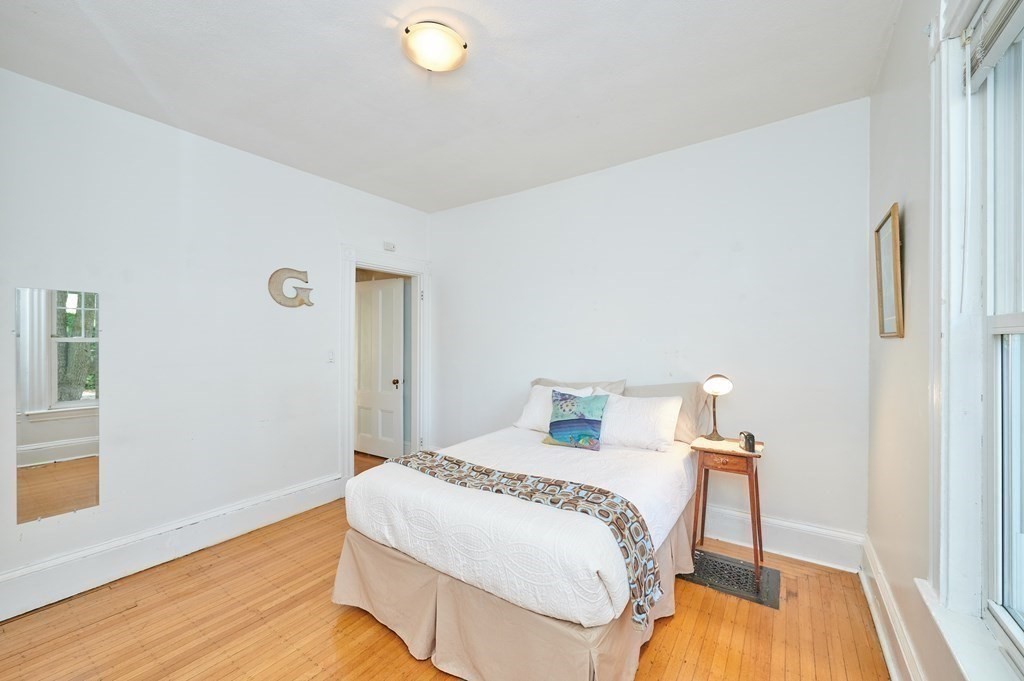 26 Marion Road, Unit 1 Watertown, MA 02472 - Photo 12 of 17