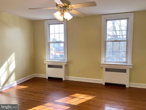 $279,000 | 3327 Glenview Street, Philadelphia, PA 19149