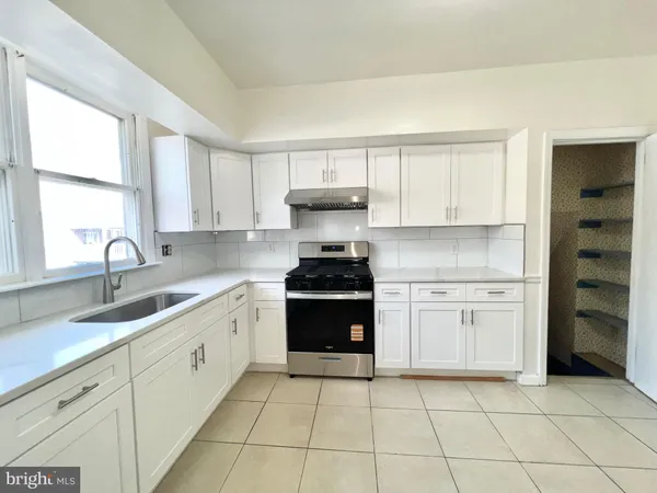 $279,000 | 3327 Glenview Street, Philadelphia, PA 19149