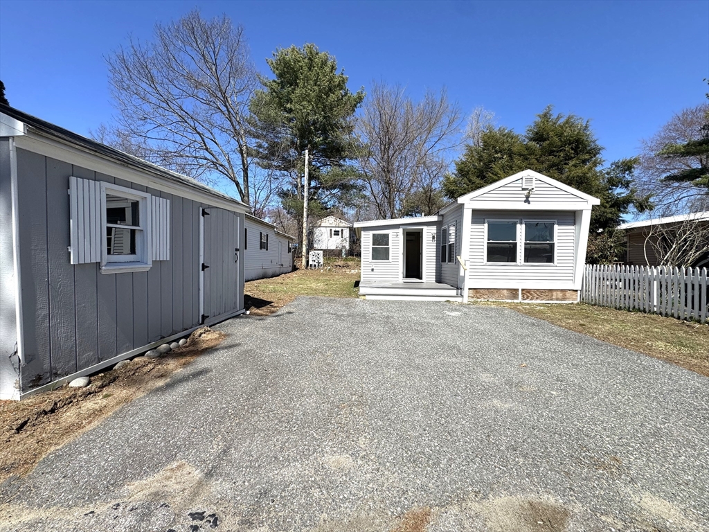 142 Main Street, Unit 3 North Reading, MA 01864 - Photo 11 of 11
