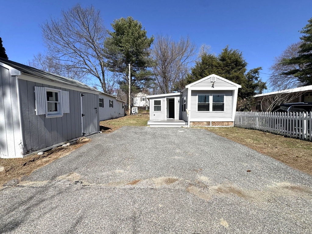 142 Main Street, Unit 3 North Reading, MA 01864 - Photo 9 of 11