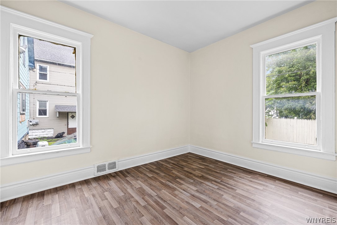 688 Riley Street Buffalo, NY 14211 - Photo 15 of 34 Gallery Image 15