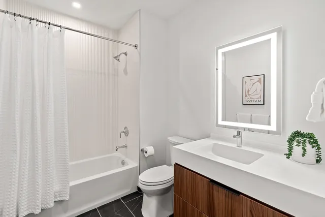 $999,000 | 1515 Commonwealth Avenue, Unit 614, Boston, MA 02135