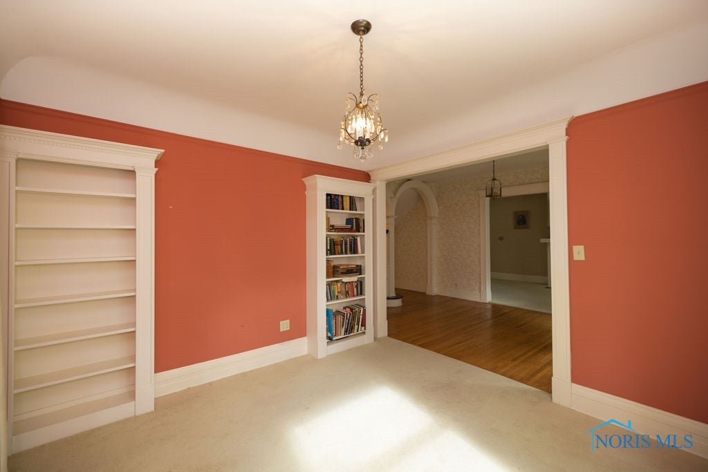 4554 River Road Toledo, OH 43614 - Photo 12 of 39 Gallery Image 12