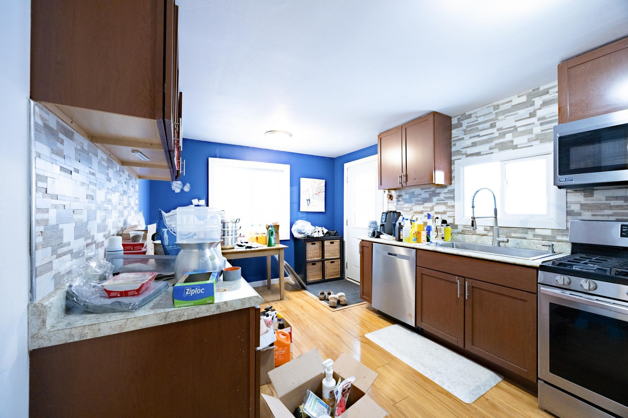 366 Topping Street St. Paul, MN 55117 - Photo 7 of 10