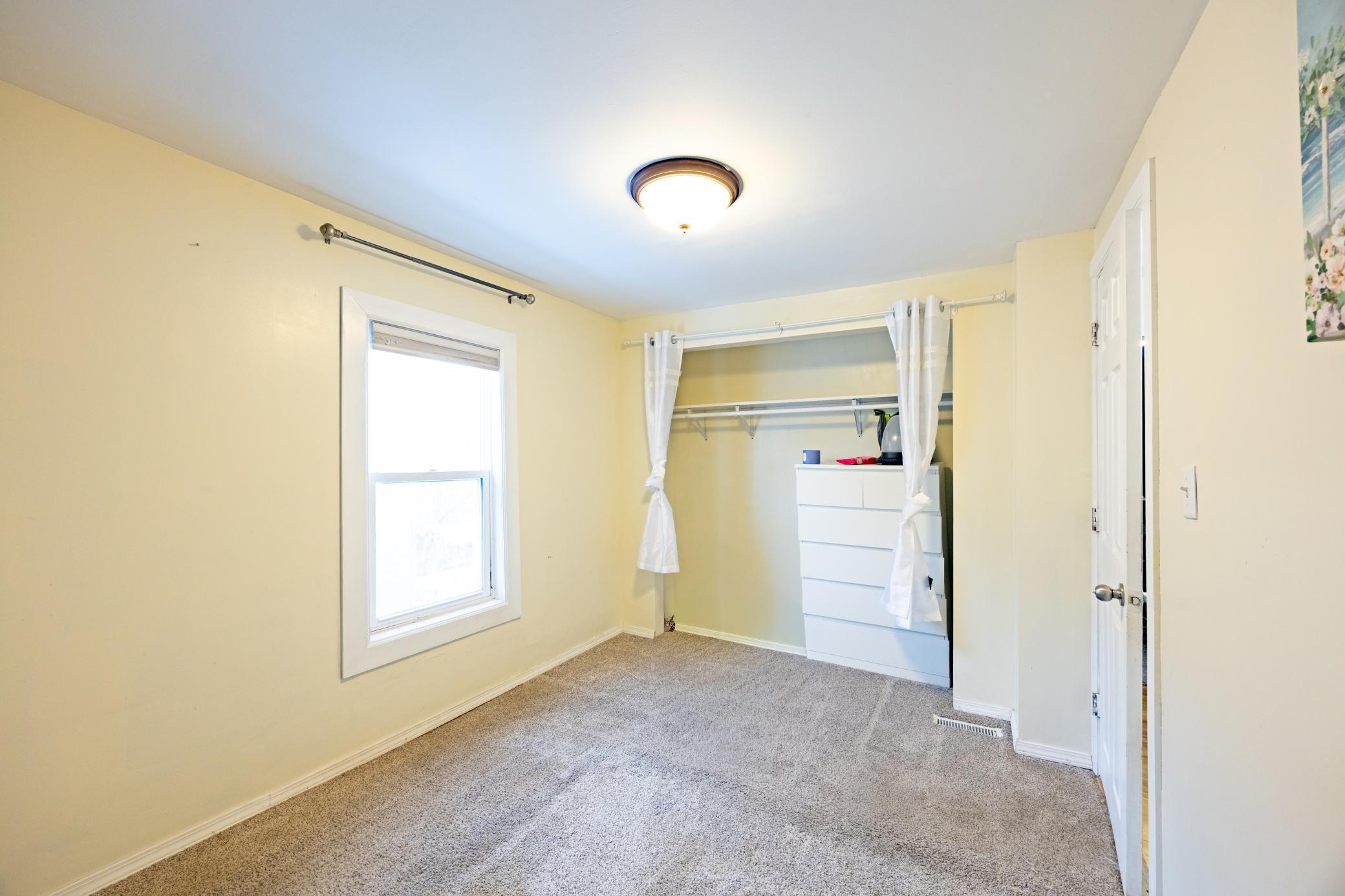 366 Topping Street St. Paul, MN 55117 - Photo 9 of 10