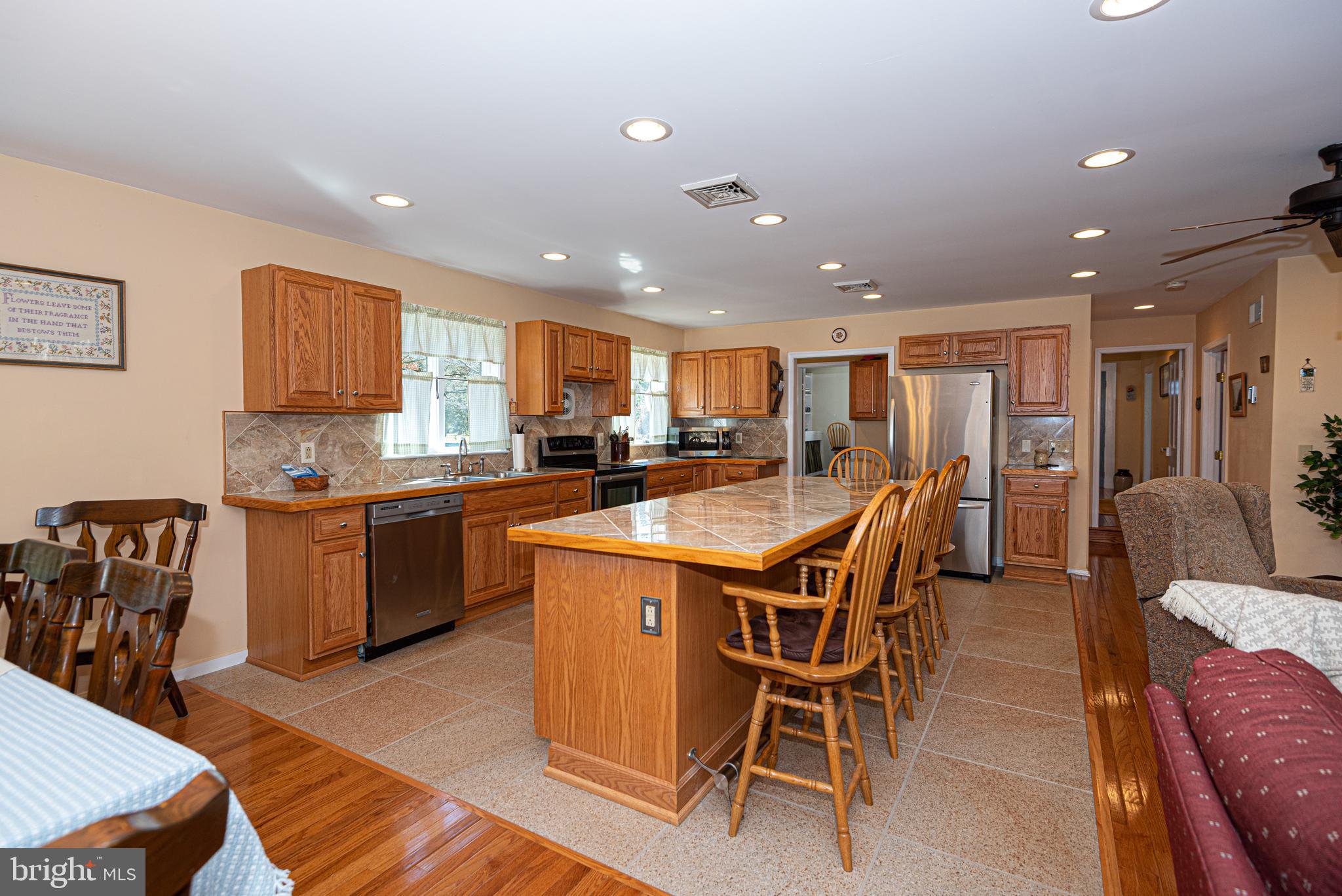 28966 Revells Neck Road Westover, MD 21871 - Photo 6 of 104 Gallery Image 6
