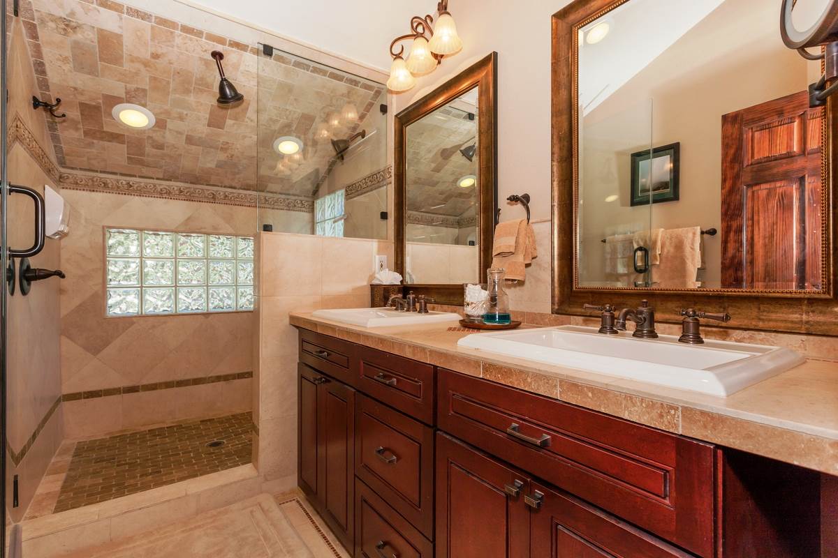 8440 River Road Truckee, CA 96161 - Photo 6 of 14 Gallery Image 6