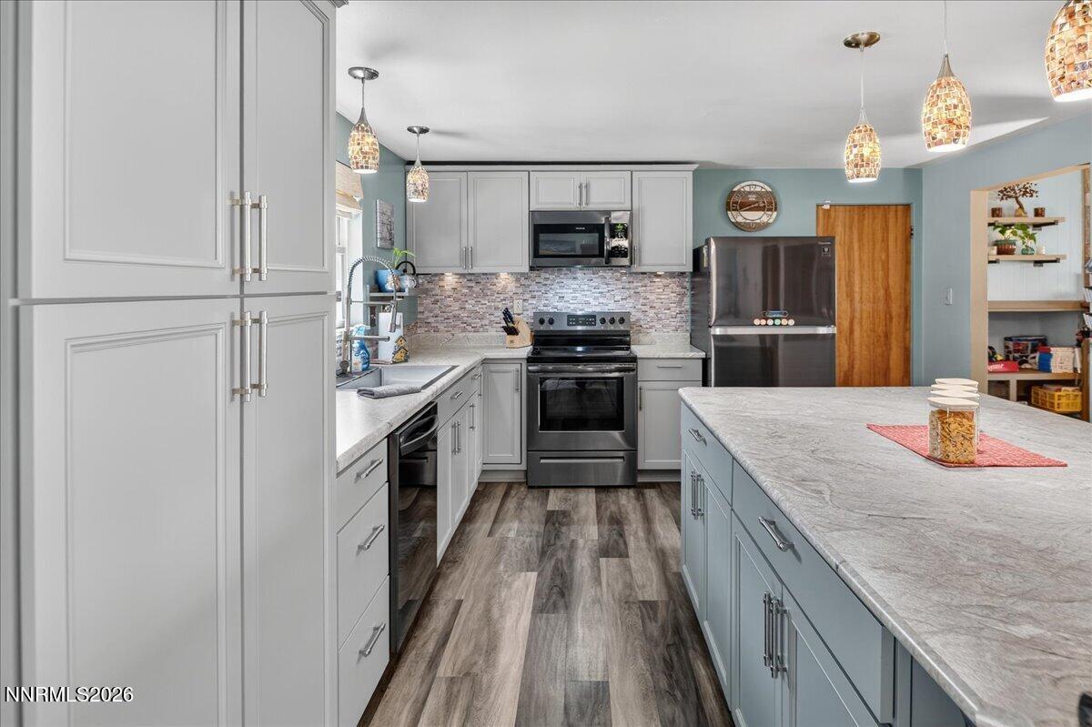 1890 Lander Street Reno, NV 89509 - Photo 17 of 41 17-DSC_1085