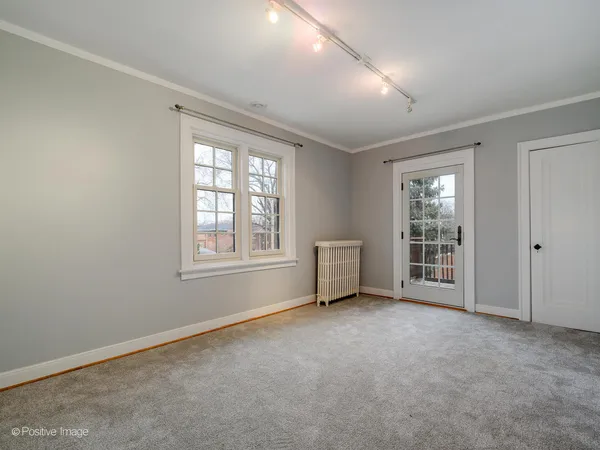 $799,000 | 10337 South Hamilton Avenue, Chicago, IL 60643