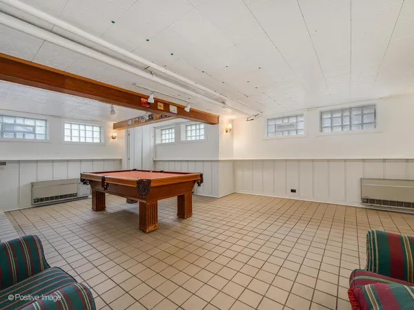$799,000 | 10337 South Hamilton Avenue, Chicago, IL 60643