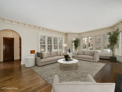 $799,000 | 10337 South Hamilton Avenue, Chicago, IL 60643