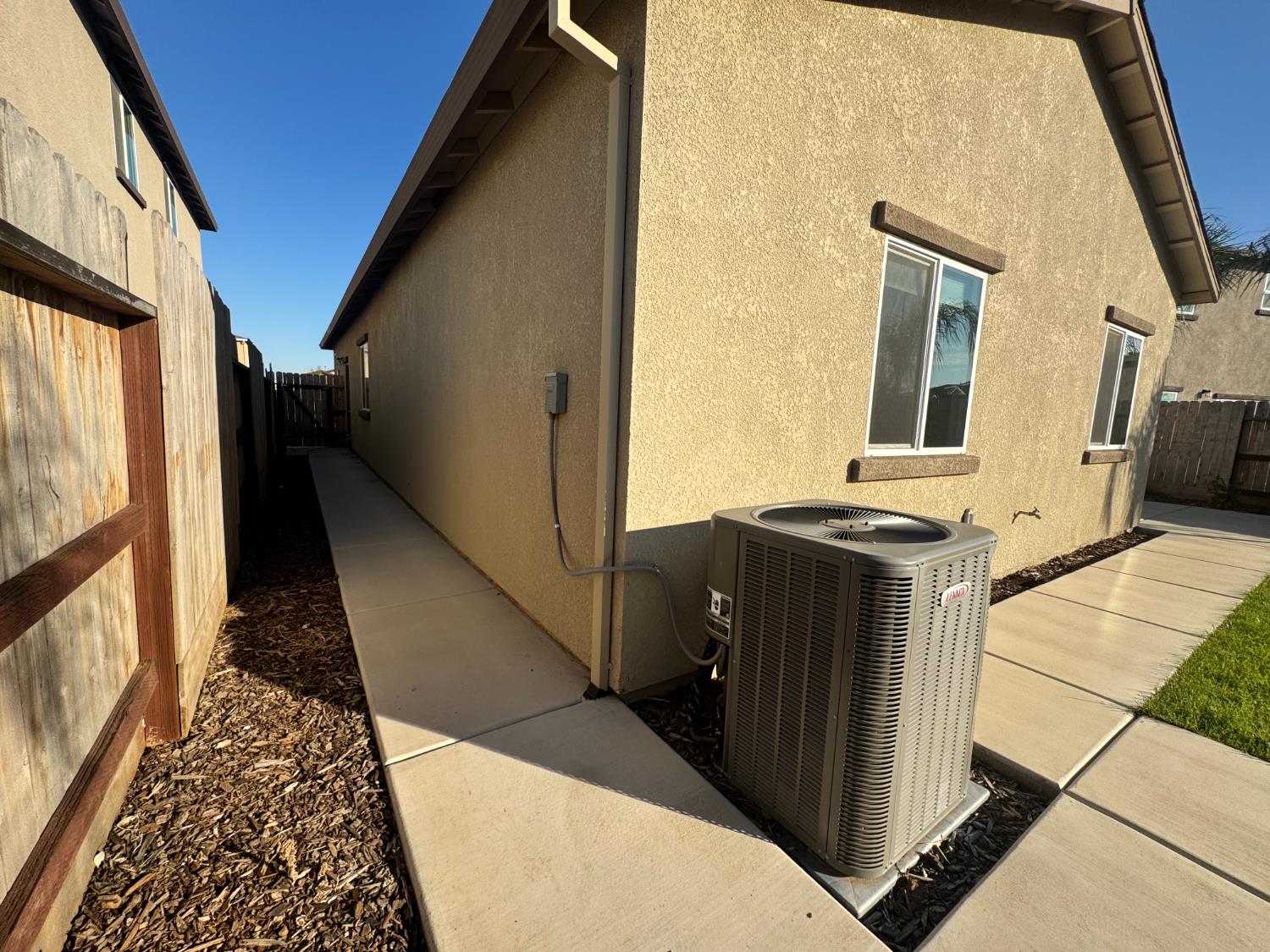 4271 Freemark Avenue Merced, CA 95348 - Photo 5 of 37 a view of a balcony