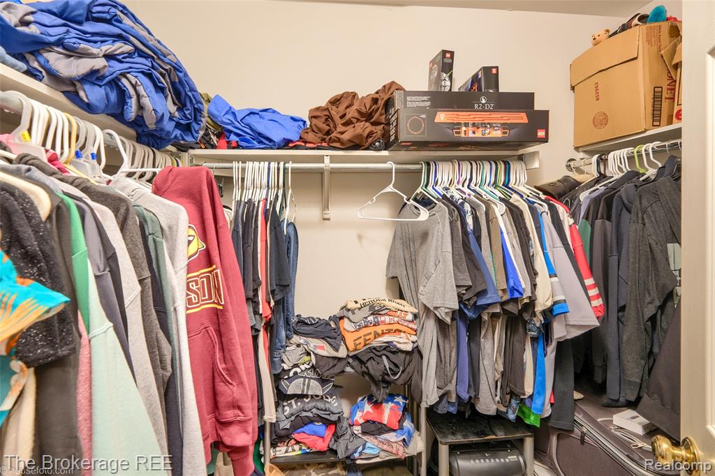 765 3rd Street Fenton, MI 48430 - Photo 32 of 49 Gallery Image 32