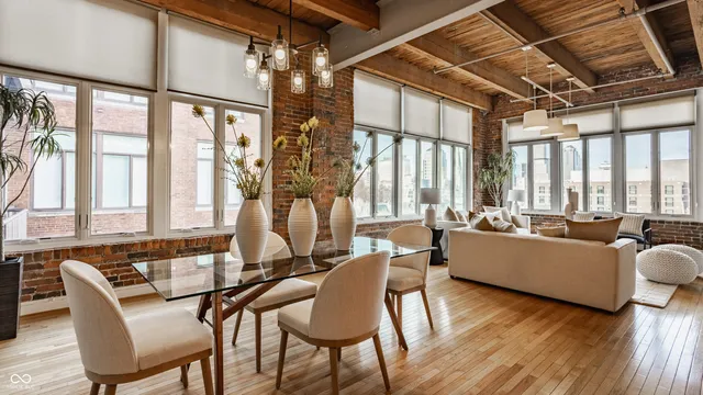 $440,000 | 430 North Park Avenue, Unit 412, Indianapolis, IN 46202