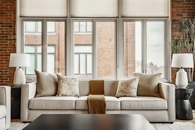 $440,000 | 430 North Park Avenue, Unit 412, Indianapolis, IN 46202