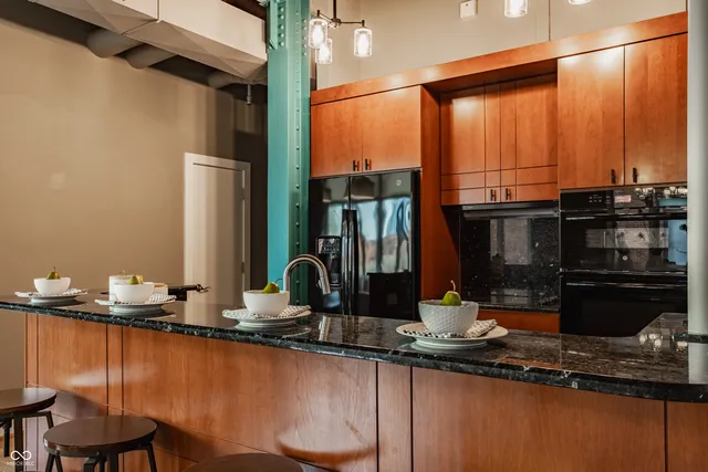 $440,000 | 430 North Park Avenue, Unit 412, Indianapolis, IN 46202