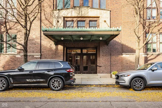 $440,000 | 430 North Park Avenue, Unit 412, Indianapolis, IN 46202