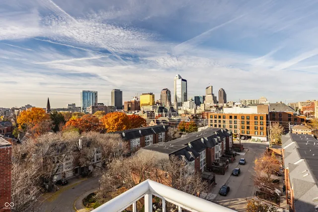 $440,000 | 430 North Park Avenue, Unit 412, Indianapolis, IN 46202