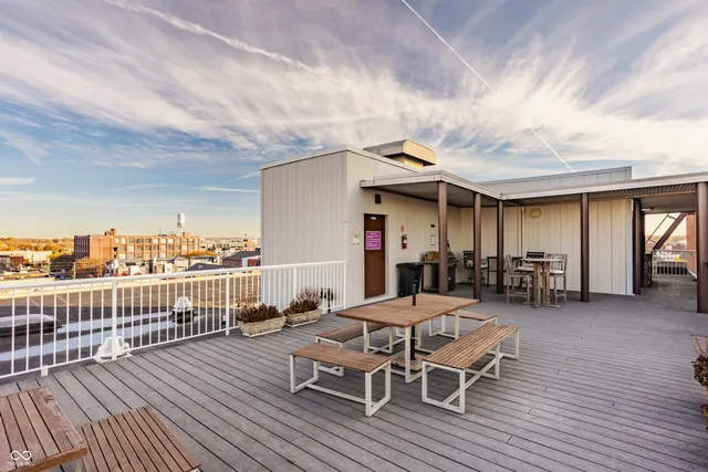 $440,000 | 430 North Park Avenue, Unit 412, Indianapolis, IN 46202