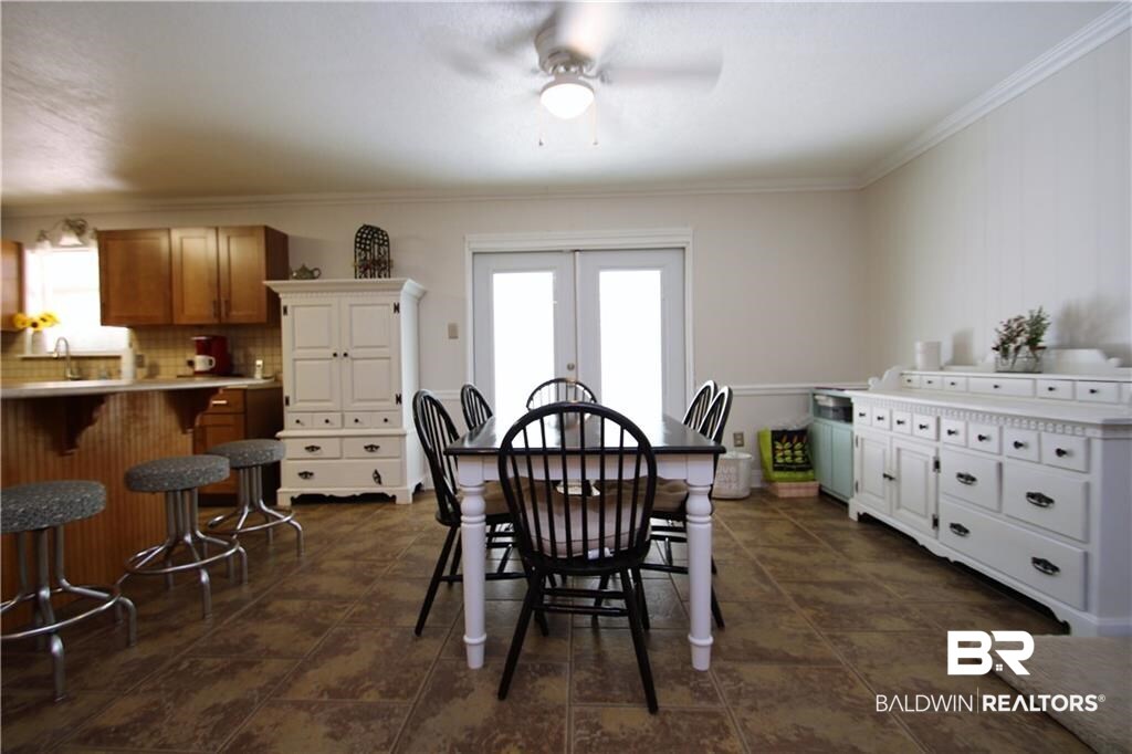 762 Linlen Avenue Mobile, AL 36609 - Photo 8 of 20