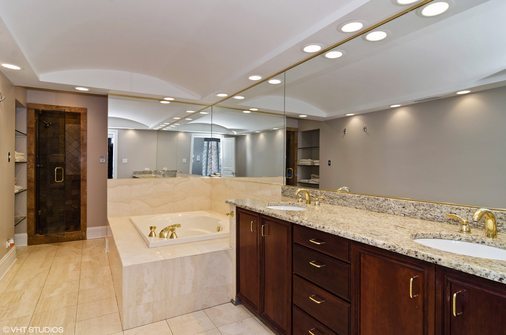 2224 North Wayne Avenue Chicago, IL 60614 - Photo 14 of 19