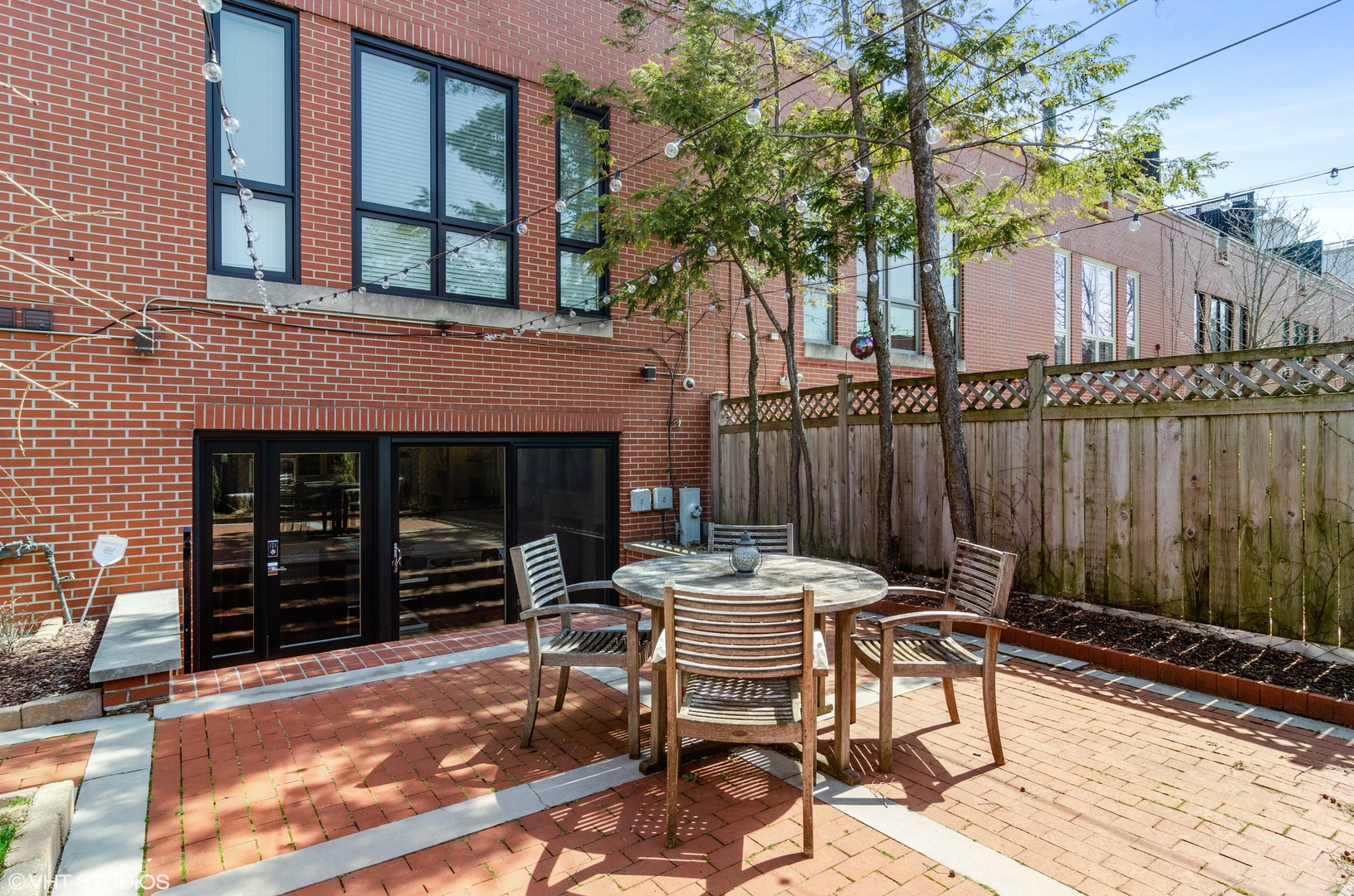 2224 North Wayne Avenue Chicago, IL 60614 - Photo 19 of 19