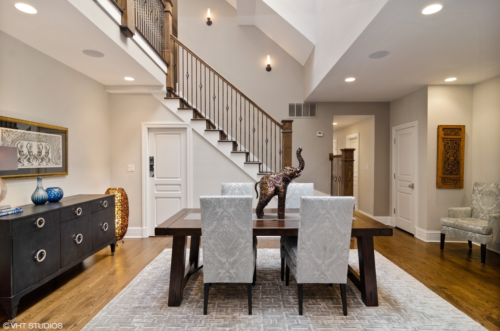 2224 North Wayne Avenue Chicago, IL 60614 - Photo 5 of 19