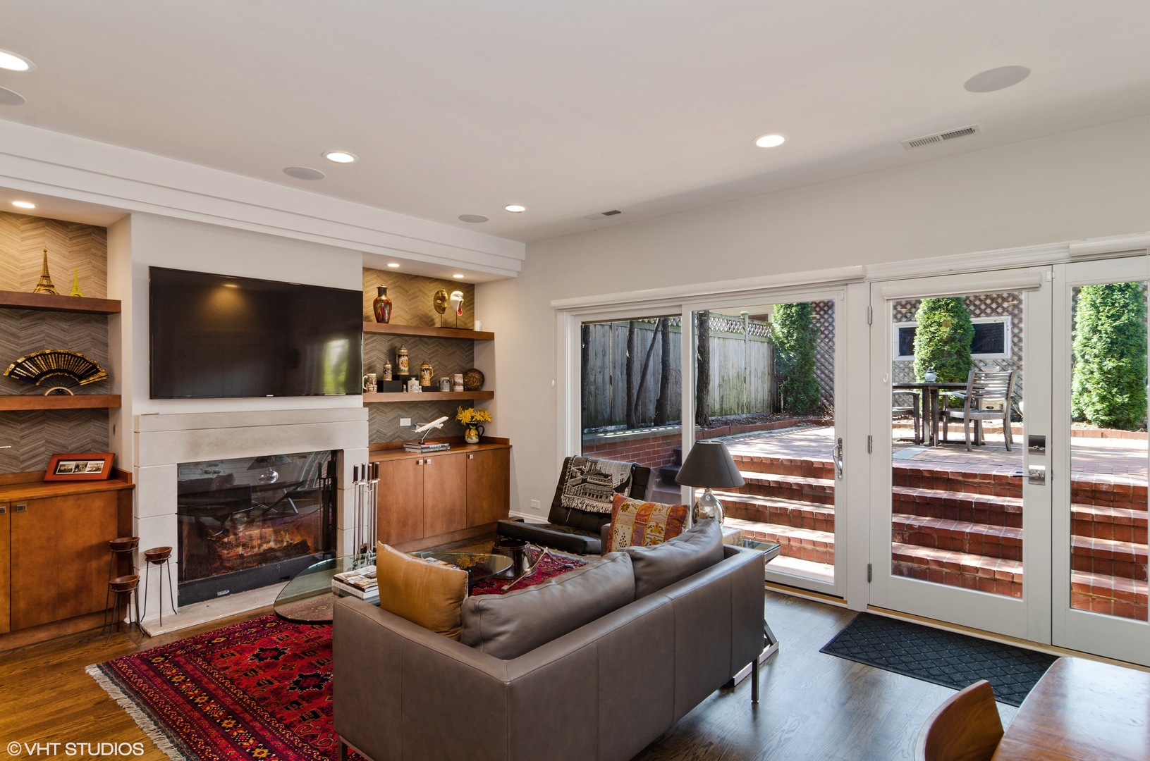 2224 North Wayne Avenue Chicago, IL 60614 - Photo 9 of 19