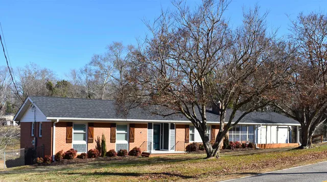 $287,900 | 150 Greenway Drive, Cowpens, SC 29330