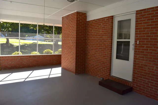 $287,900 | 150 Greenway Drive, Cowpens, SC 29330