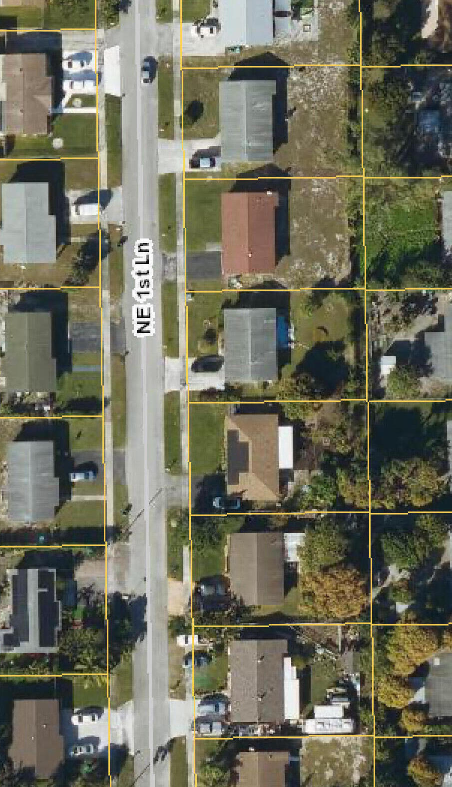 2030 Northeast 1st Lane Boynton Beach, FL 33435 - Photo 2 of 2