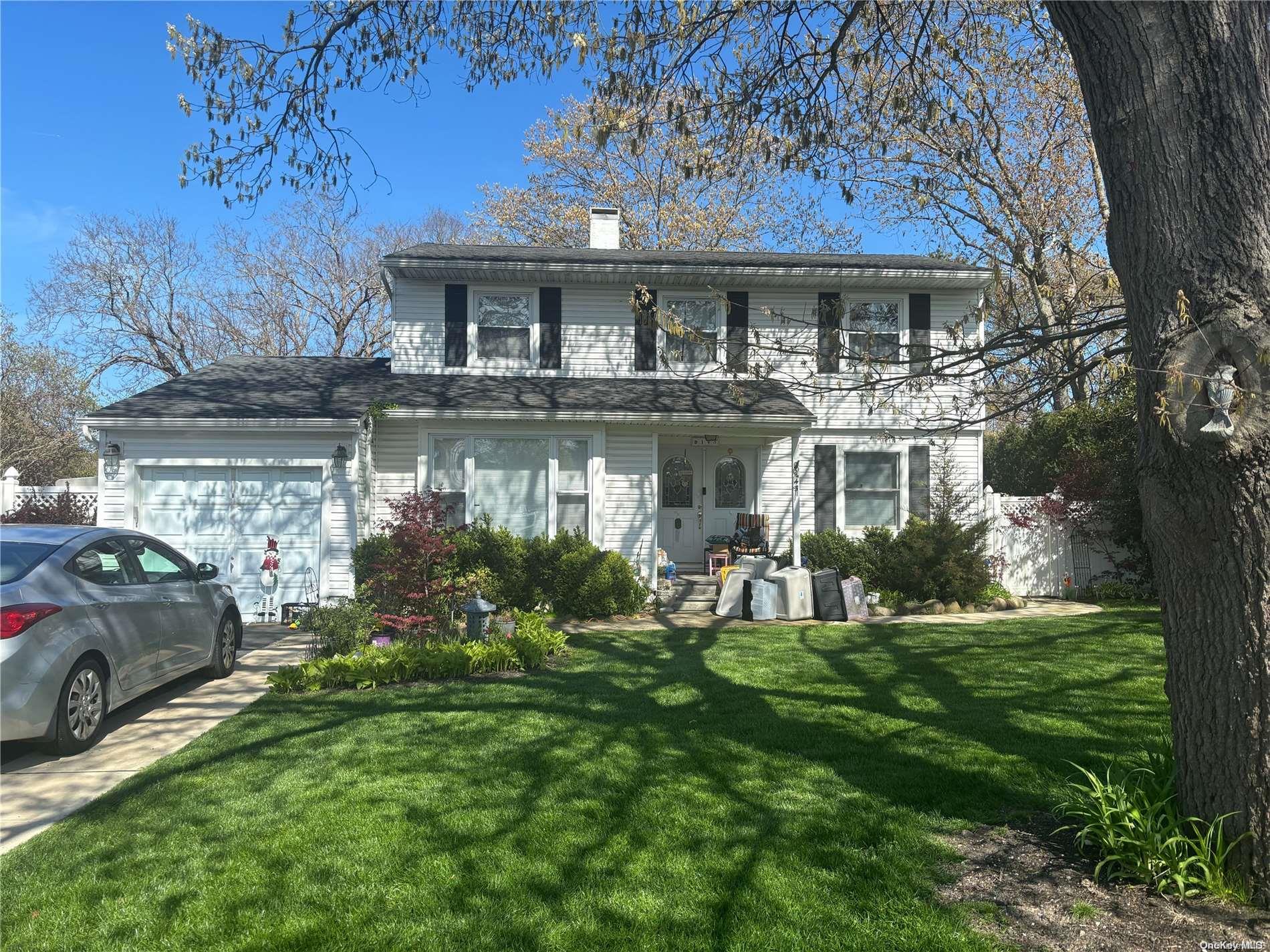 143 Nimbus Road Holbrook, NY 11741 - Photo 1 of 1 Gallery Image 1