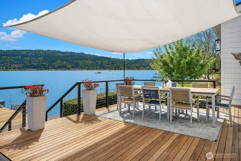 $6,998,000 | 4233 East Lake Sammamish Shore Lane Southeast, Sammamish, WA 98075
