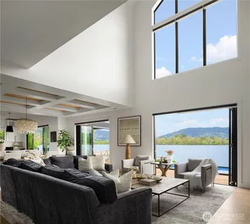 $6,998,000 | 4233 East Lake Sammamish Shore Lane Southeast, Sammamish, WA 98075