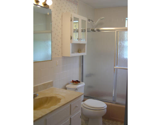 6 Drummer Road, Unit F6 Acton, MA 01720 - Photo 6 of 6 Gallery Image 6