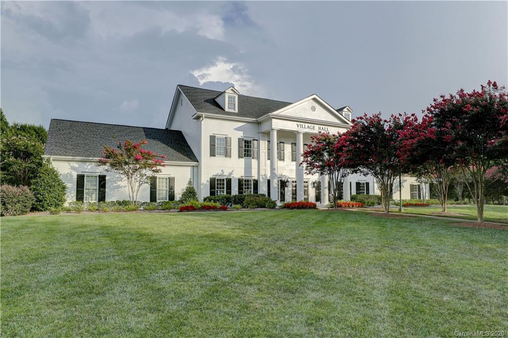 3288 Richard's Crossing Fort Mill, SC 29708 - Photo 35 of 36 a front view of a house with a garden