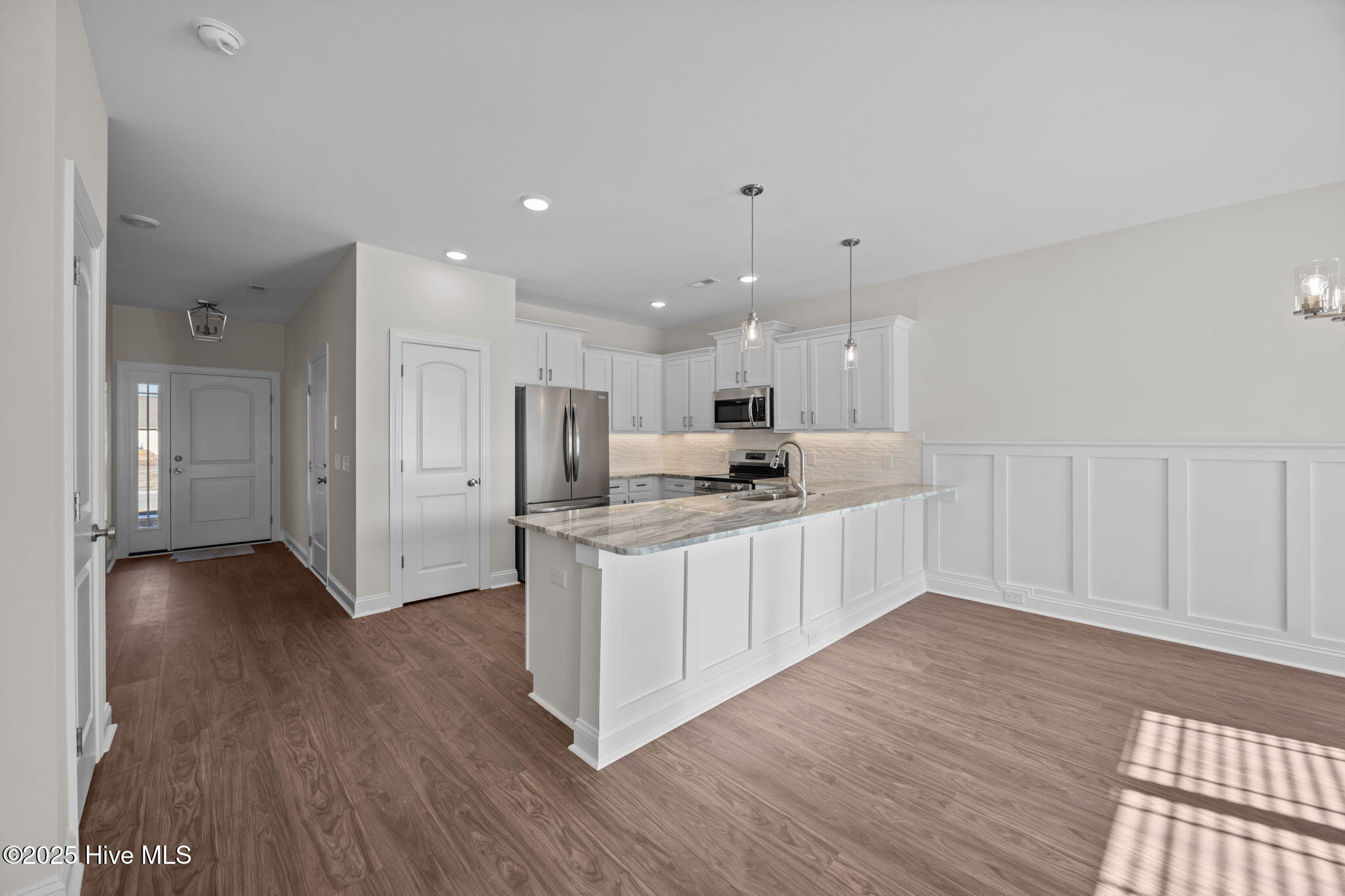 4301 Laurel Rdg Drive, Unit A Greenville, NC 27834 - Photo 11 of 38 11-web-or-mls-BLS_0021