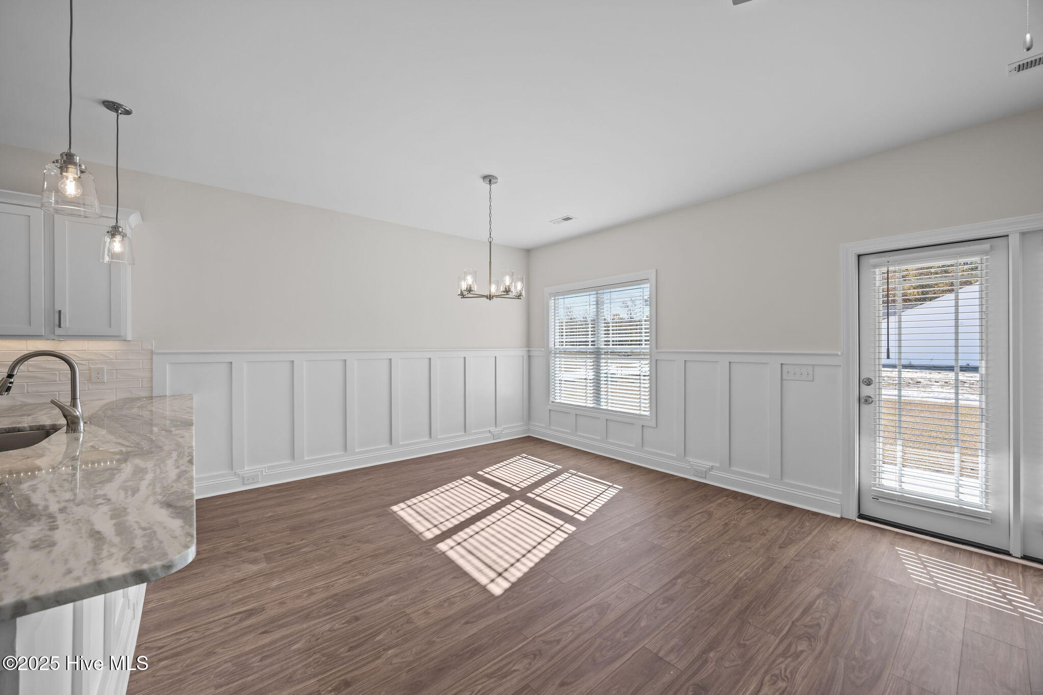 4301 Laurel Rdg Drive, Unit A Greenville, NC 27834 - Photo 12 of 38 12-web-or-mls-BLS_0024